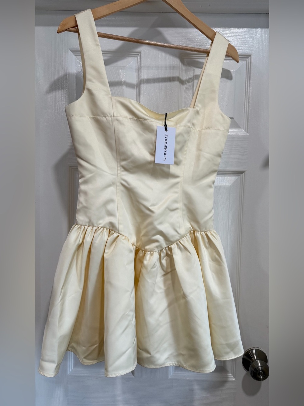 WeWoreWhat Cream Square-Neck Ruffle Mini Dress - Picture 4 of 9